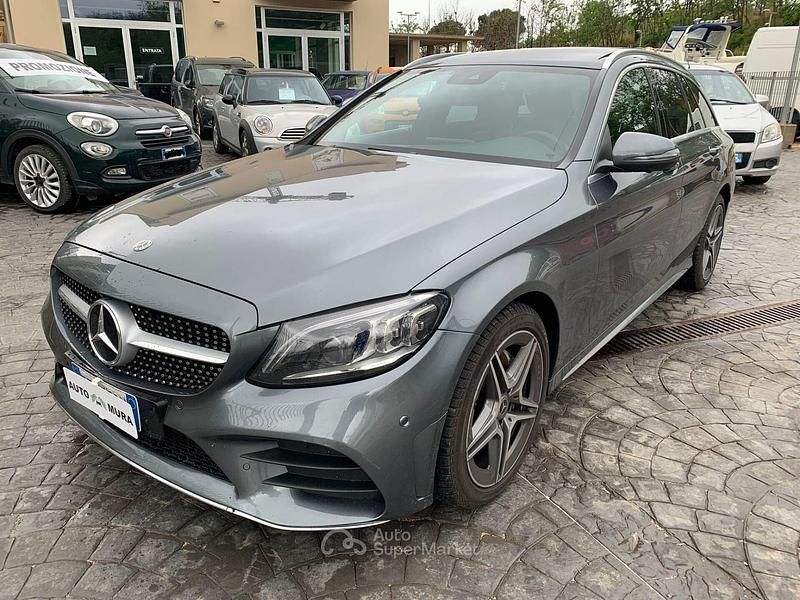 Usata Mercedes C220 Premium 194 CV (142 kW) 2018 Grigio Station wagon