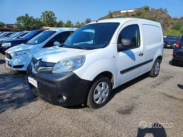 Usata Renault Kangoo 119 CV (87 kW) 2017 Bianco Monovolume