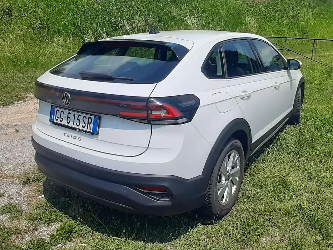 Usata VW Taigo Life 95 CV (69 kW) 2022 Bianco SUV
