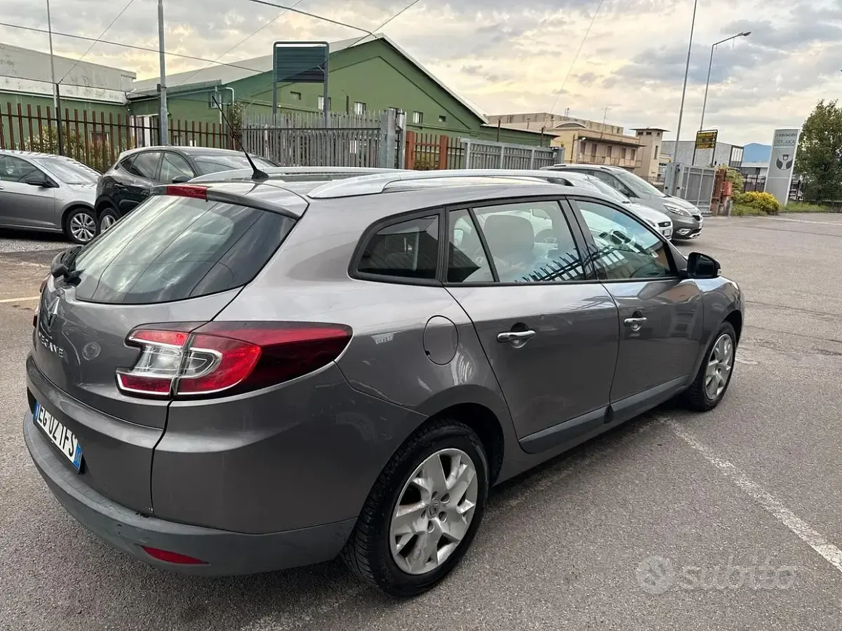 Usata Renault Mégane GrandTour 110 CV (80 kW) 2011 Other Station wagon