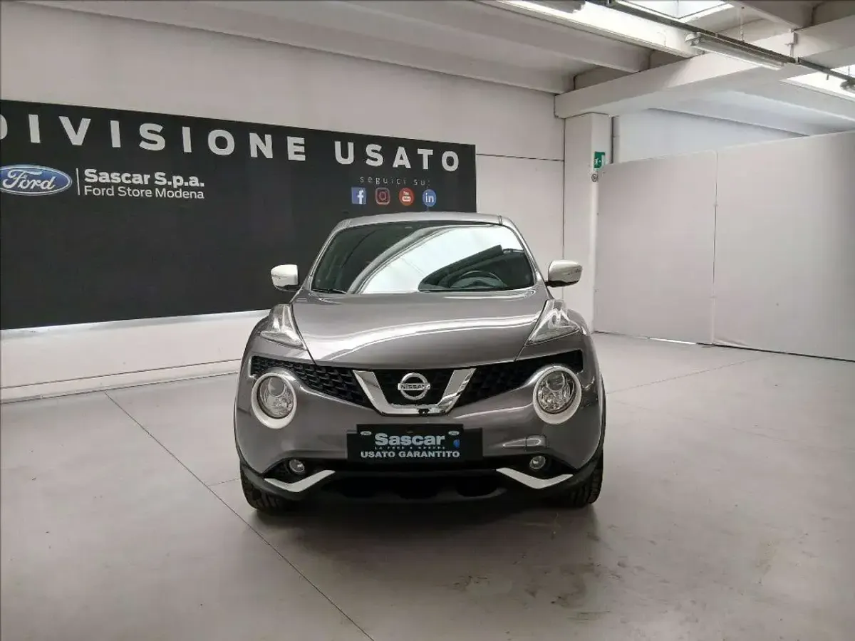 Usata Nissan Juke Visia 116 CV (85 kW) 2016 Grigio SUV