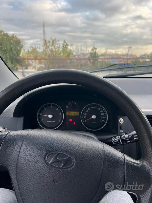 Usata Hyundai Getz 88 CV (64 kW) 2006 Blu Utilitaria