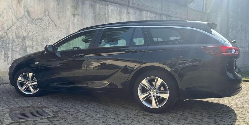 Usata Opel Insignia Business 122 CV (89 kW) 2021 Nero Station wagon