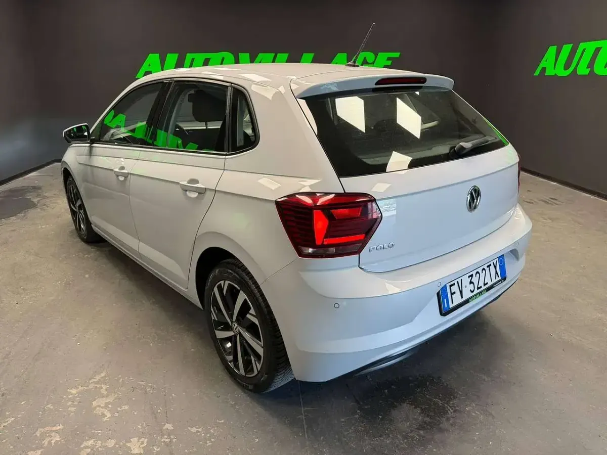 Usata VW Polo Comfortline 65 CV (47 kW) 2019 Bianco Utilitaria