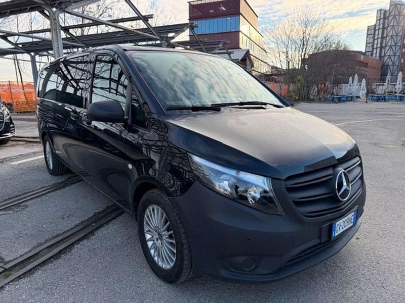 Usata Mercedes e-Vito 69 kW (95 CV) 2024 Nero Monovolume