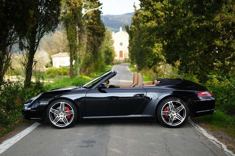 Usata Porsche 997 355 CV (261 kW) 2006 Black metal Cabrio