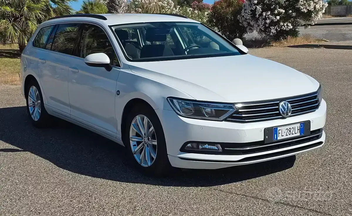 Usata VW Passat Business 150 CV (110 kW) 2017 Bianco Station wagon