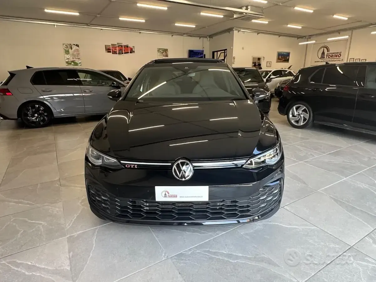 Usata VW Golf VIII GTI 245 CV (180 kW) 2023 Nero Berlina