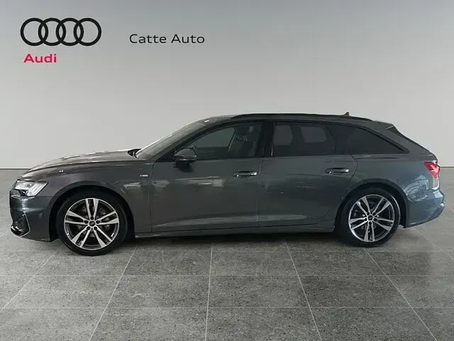 Usata Audi A6 S-Line 204 CV (150 kW) 2024 Grigio daytona perla Station wagon