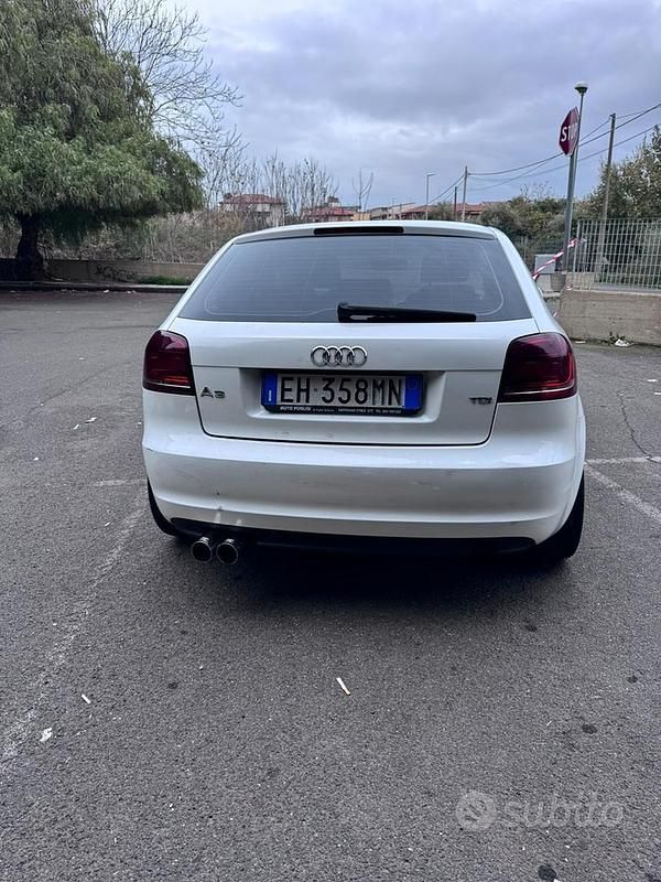 Usata Audi A3 105 CV (77 kW) 2011 Bianco Berlina