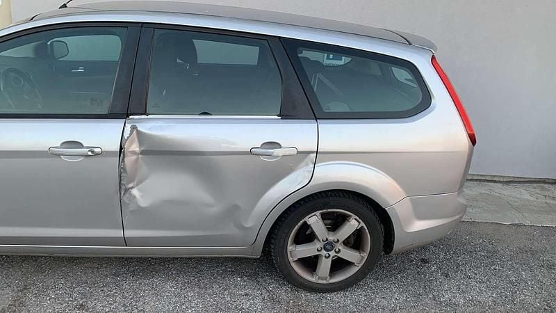 Usata Ford Focus Style 109 CV (80 kW) 2010 Station wagon