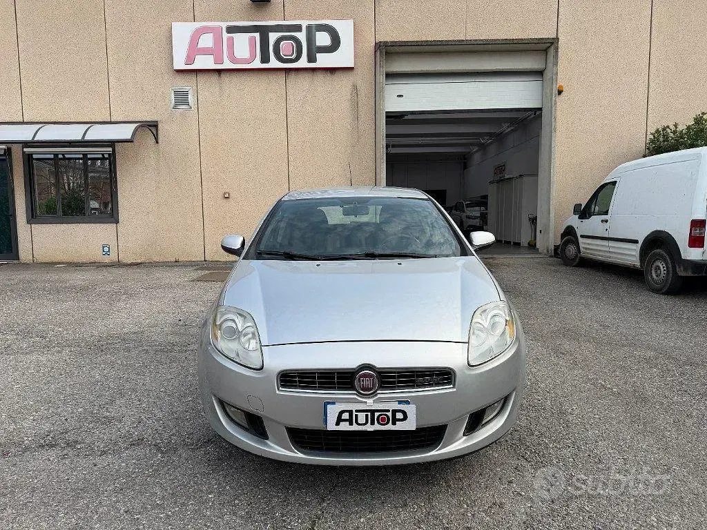 Usata Fiat Bravo Active 120 CV (88 kW) 2008 Grigio Utilitaria