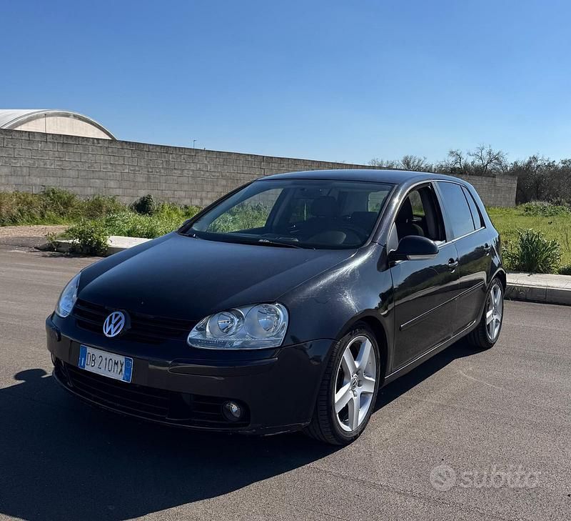 Usata VW Golf V 105 CV (77 kW) 2008 Nero Berlina