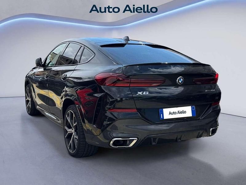 Usata BMW X6 M Sport 286 CV (210 kW) 2021 Nero SUV