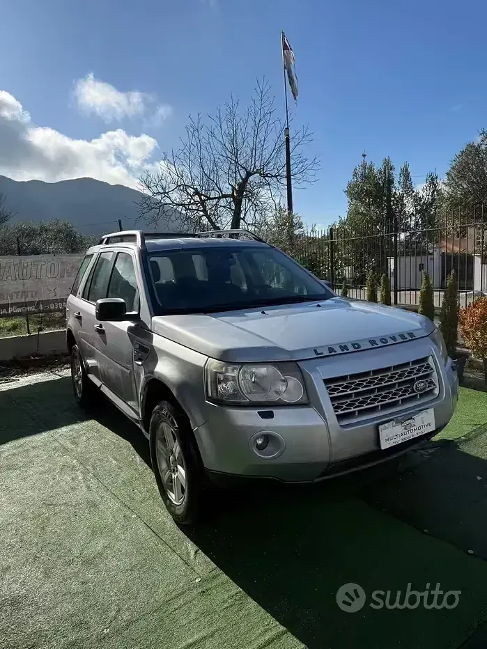 Usata Land Rover Freelander 2 160 CV (117 kW) 2009 Grigio SUV