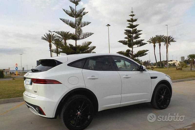 Usata Jaguar E-Pace R-Dynamic 150 CV (110 kW) 2019 Bianco SUV