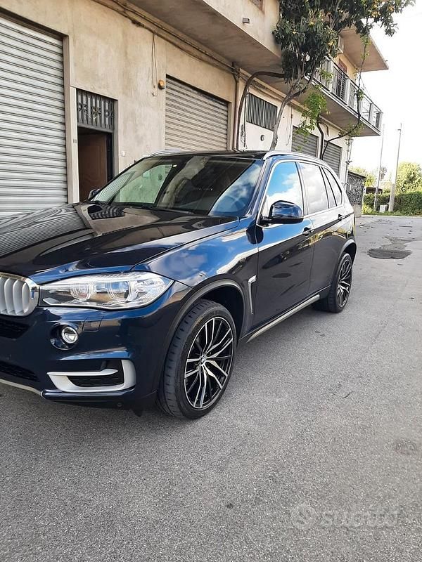 Usata BMW X5 258 CV (189 kW) 2015 Blu SUV