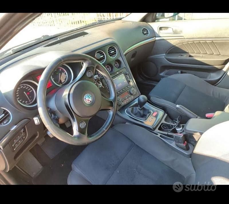 Usata Alfa Romeo 159 136 CV (100 kW) 2011 Bianco Station wagon