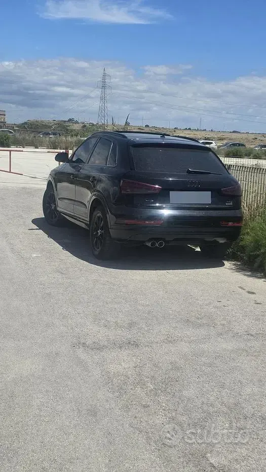 Usata Audi Q3 Design 150 CV (110 kW) 2015 Nero SUV
