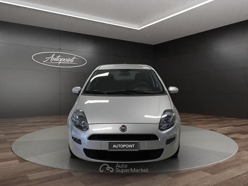 Usata Fiat Punto Street 69 CV (50 kW) 2017 Argento Utilitaria