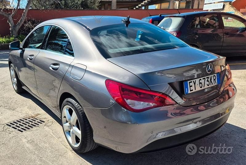 Usata Mercedes CLA180 Executive 109 CV (80 kW) 2015 Berlina