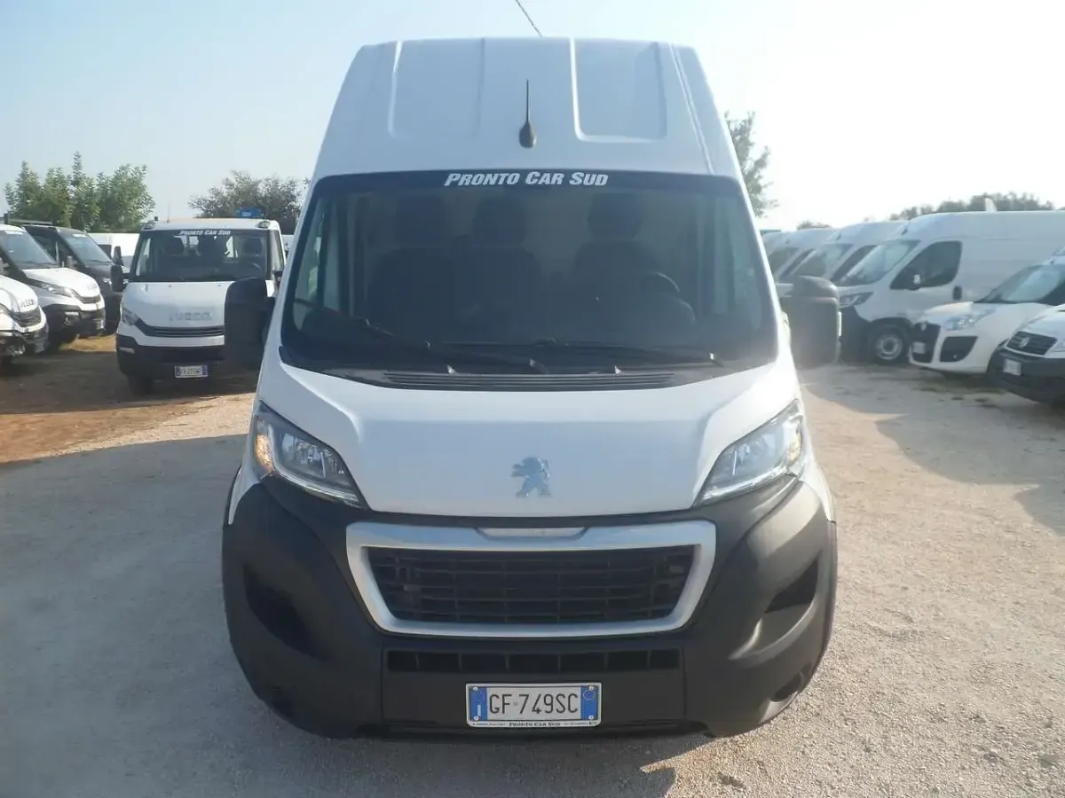 Usata Fiat Ducato 165 CV (121 kW) 2022 Bianco Furgone