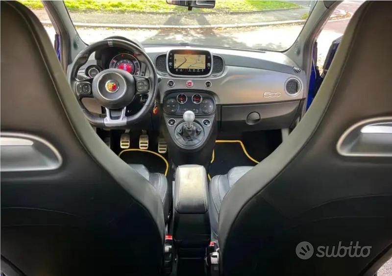 Usata Abarth 595 Turismo 165 CV (121 kW) 2019 Blu Utilitaria