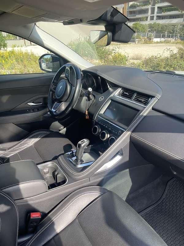 Usata Jaguar E-Pace R-Dynamic 179 CV (131 kW) 2019 SUV