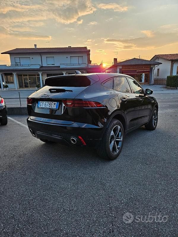 Usata Jaguar E-Pace R-Dynamic 200 CV (147 kW) 2019 Nero SUV