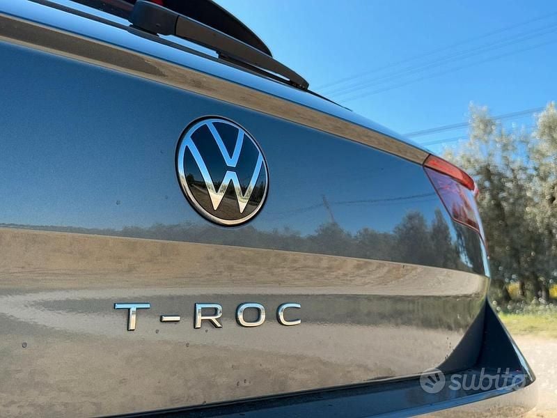 Usata VW T-Roc Style 110 CV (80 kW) 2022 Grigio SUV