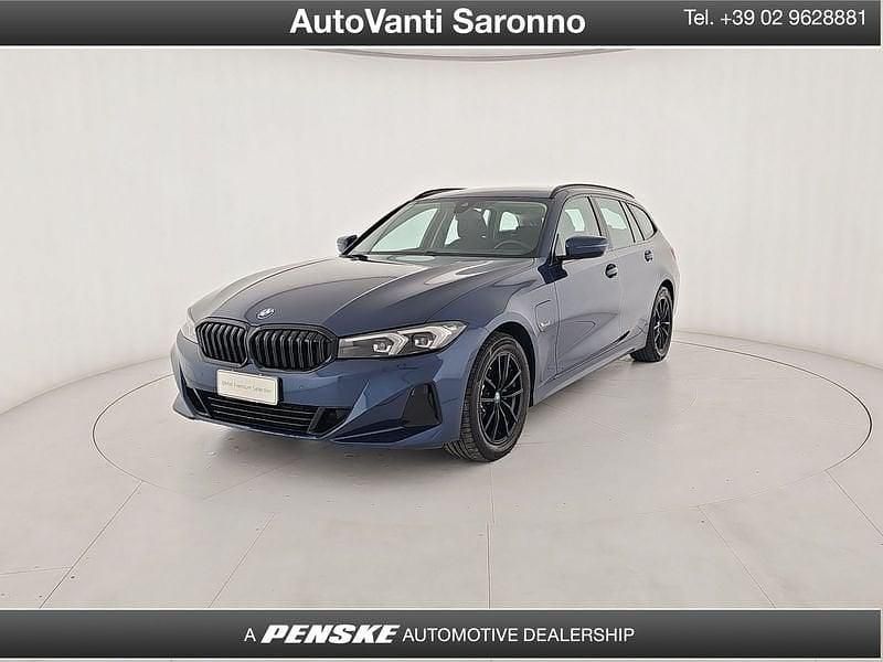 Blu/azzurro Usata 2022 BMW 320e Advantage Station wagon | 33.960 € (Buon prezzo) - Immagine 1/3