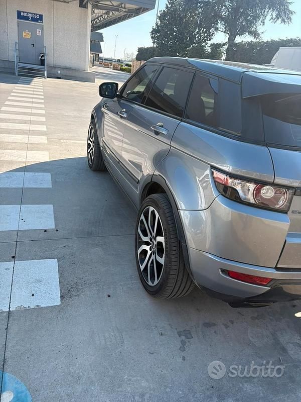 Usata Land Rover Range Rover evoque 190 CV (139 kW) 2014 Grigio SUV