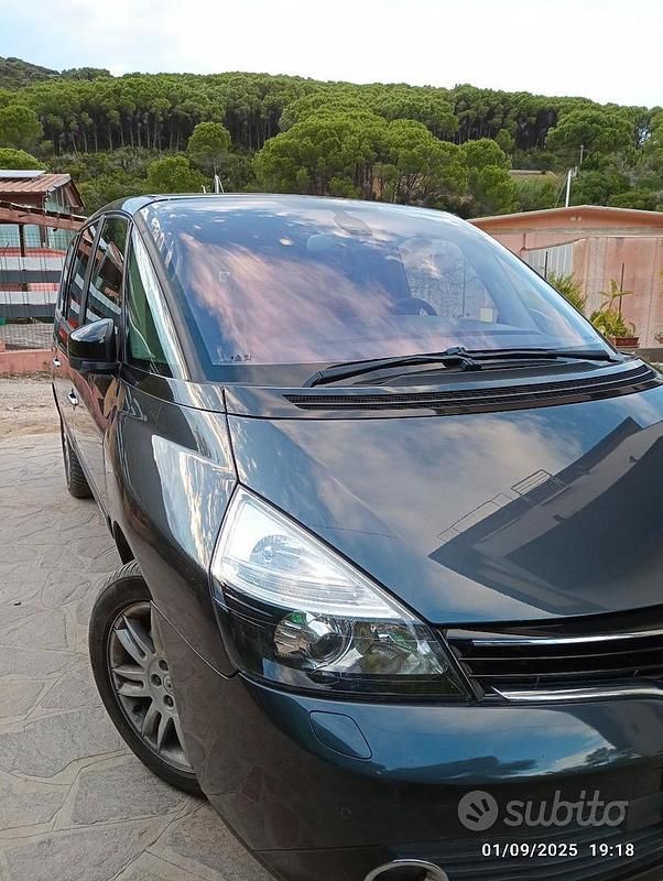 Grigio Usata 2012 Renault Grand Espace Monovolume | 8500 € - Immagine 1/4