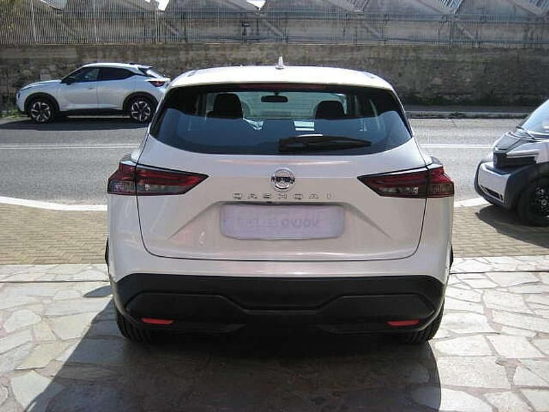 Usata Nissan Qashqai Acenta 140 CV (102 kW) 2022 Bianco SUV