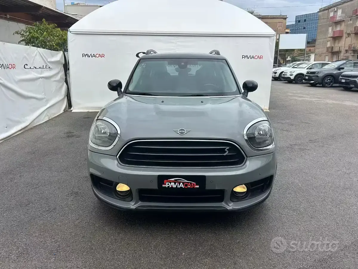 Usata Mini Cooper D Countryman Hype 150 CV (110 kW) 2018 Grigio SUV