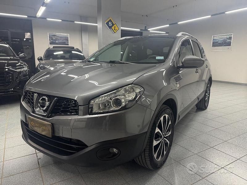 Grigio Usata 2011 Nissan Qashqai +2 N-TEC SUV | 6890 € (Molto cara) - Immagine 1/4