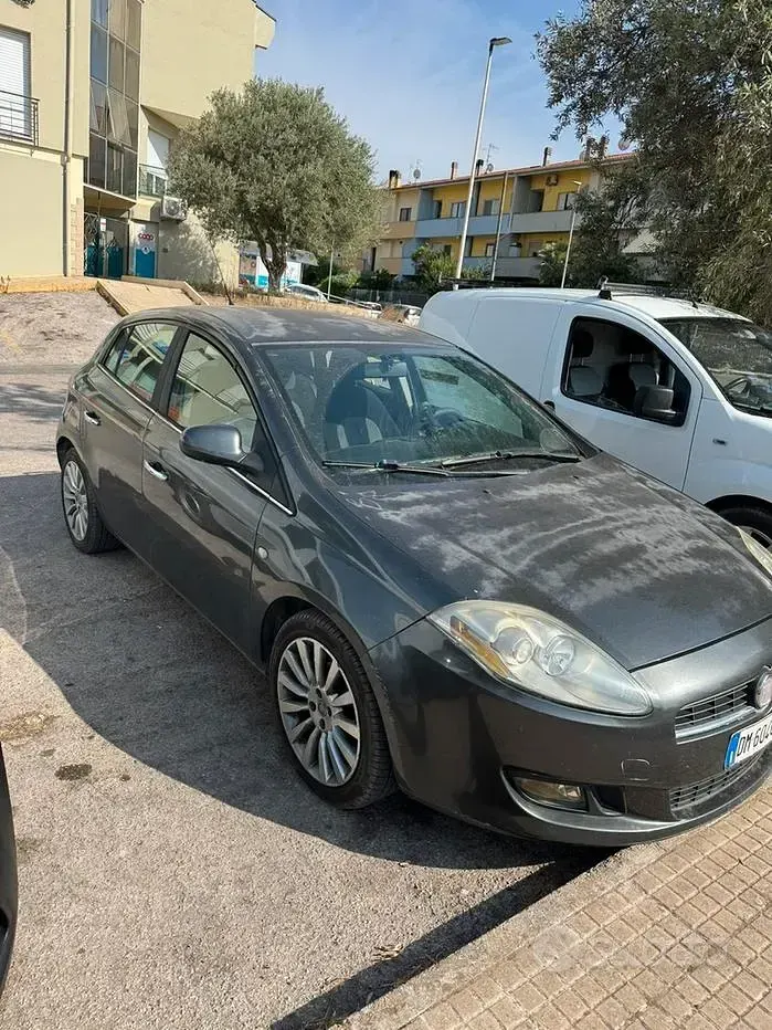 Usata Fiat Bravo 120 CV (88 kW) 2007 Utilitaria