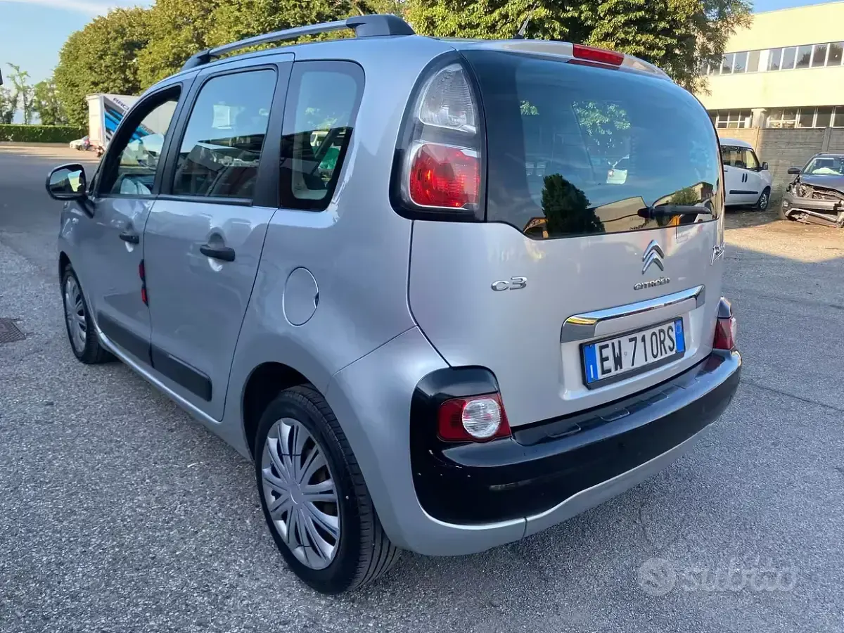 Usata Citroën C3 Picasso Seduction 92 CV (67 kW) 2014 Grigio Monovolume