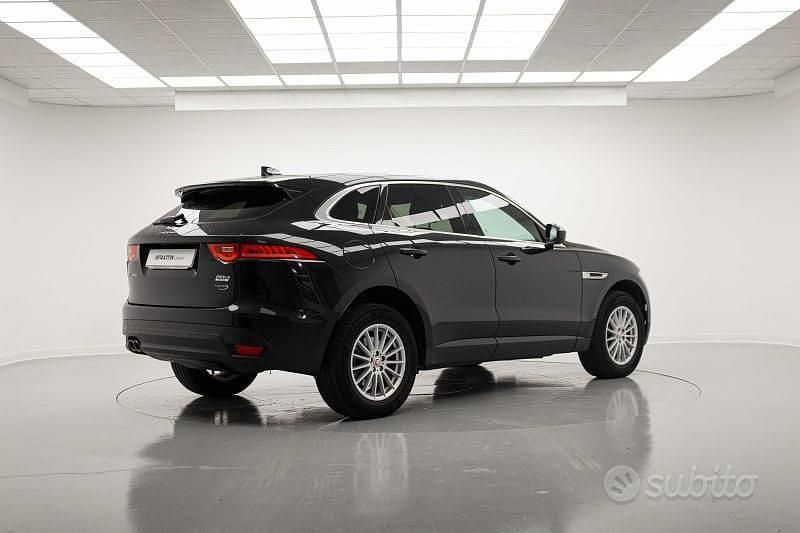 Usata Jaguar F-Pace Prestige 245 CV (180 kW) 2016 Nero SUV