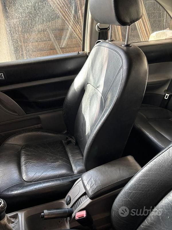 Usata VW New Beetle 2004 Bianco Utilitaria