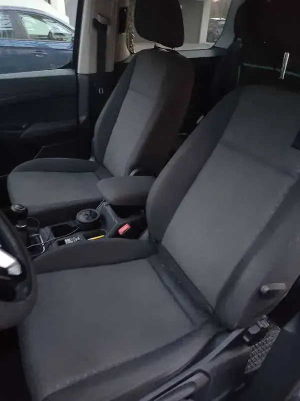 Usata Ford Tourneo 102 CV (75 kW) 2022 Nero Furgone