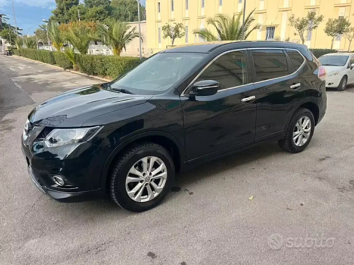 Usata Nissan X-Trail Tekna 131 CV (96 kW) 2016 Nero SUV