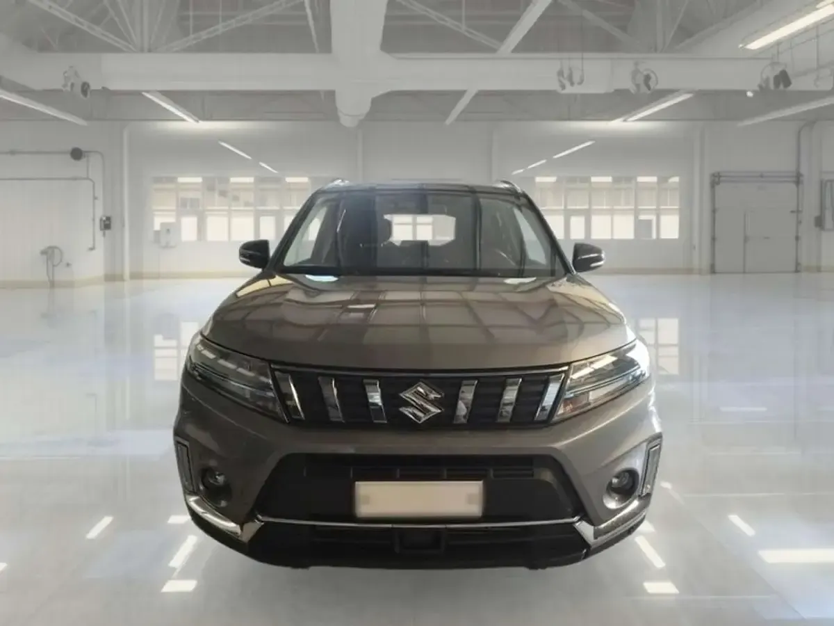 Usata Suzuki Vitara 129 CV (94 kW) 2023 Grigio SUV