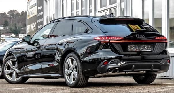 Nuova Audi A6 S-Line 204 CV (150 kW) 2025 Viola Station wagon