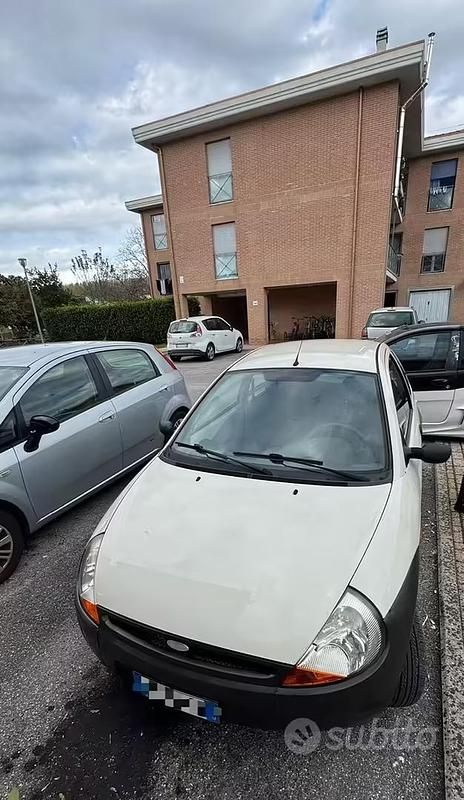 Usata Ford Ka 2001 Bianco Utilitaria