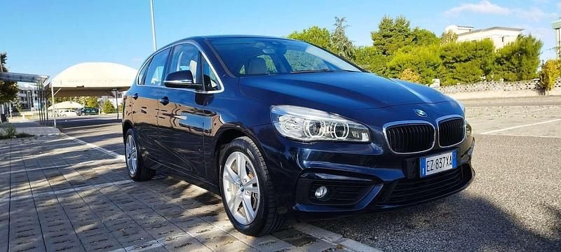Usata BMW 218 Gran Tourer Luxury Line 150 CV (110 kW) 2015 Monovolume
