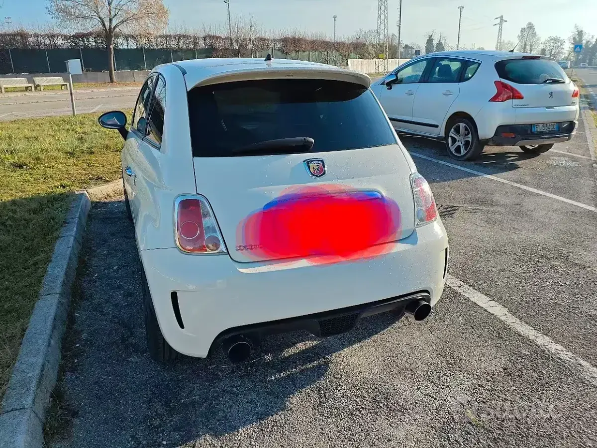 Usata Abarth 500 135 CV (99 kW) 2008 Bianco Utilitaria