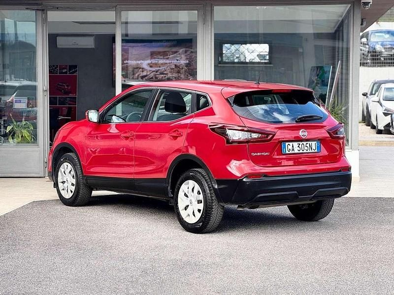 Usata Nissan Qashqai 140 CV (102 kW) 2020 Rosso SUV