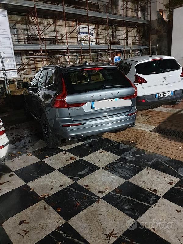Usata Volvo XC60 190 CV (139 kW) 2019 Grigio SUV