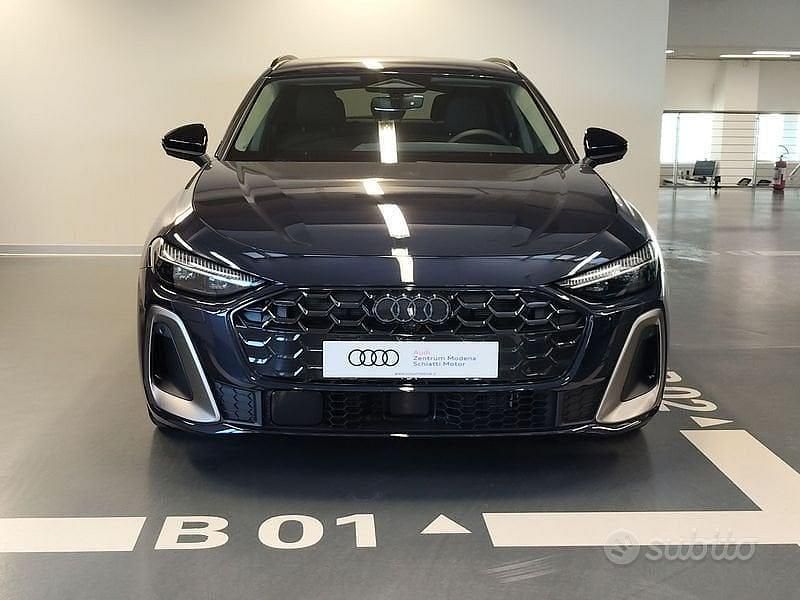 Nuova Audi A5 S-Line 204 CV (150 kW) 2025 Blu Station wagon